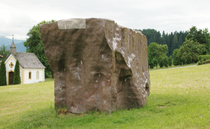 Urkainischer Granit | 220 x 180 x 200 cm