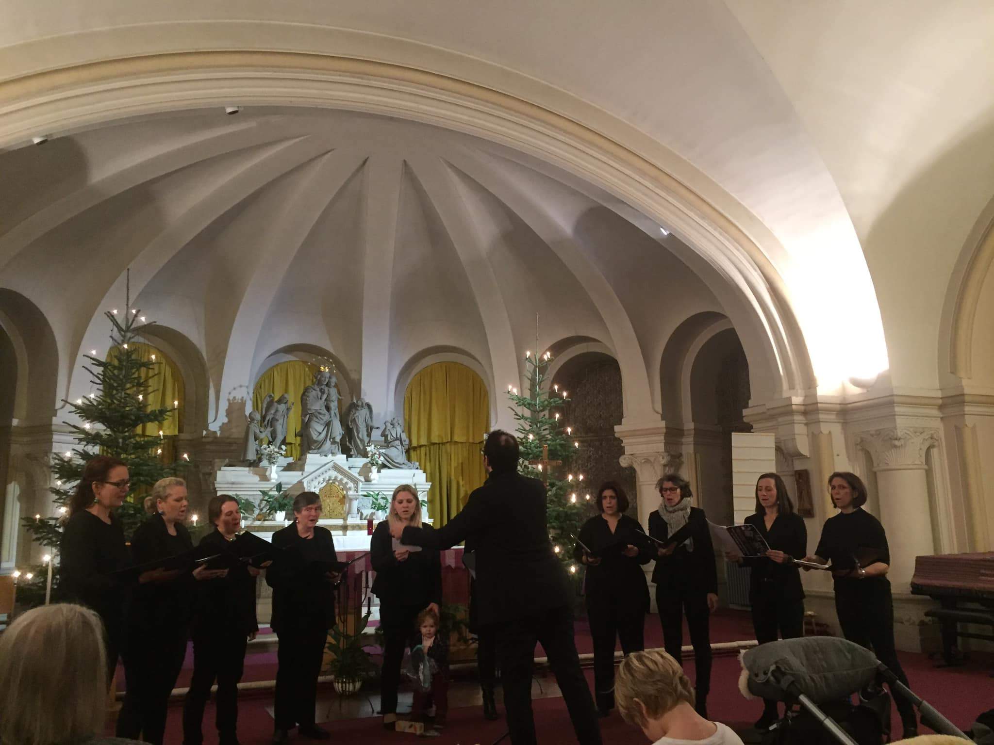 19.12.2019: „Als ob schon Weihnachten wär‘“- Krypta der Canisiuskirche