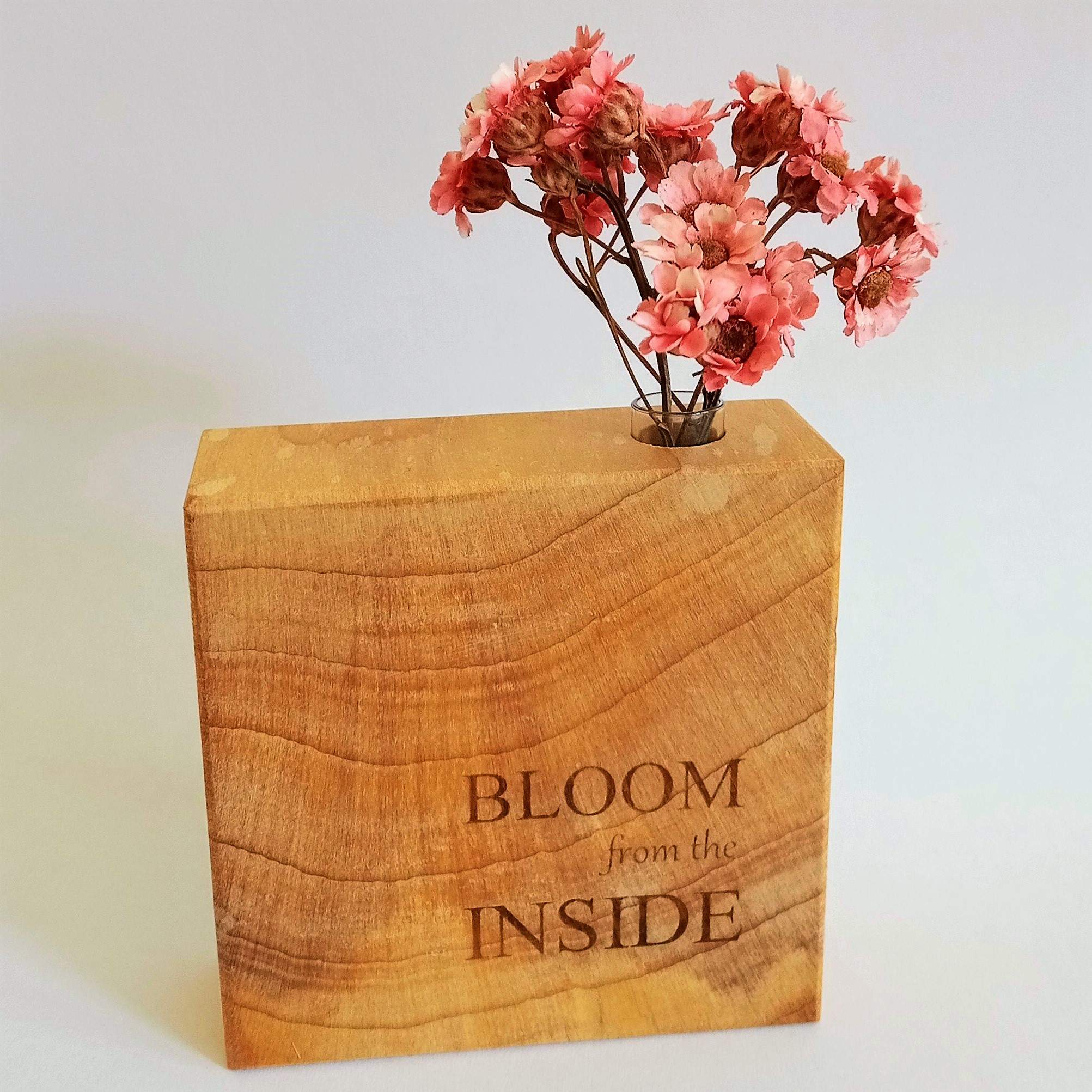 Holz-Vase mit Text, Ginko, quadratisch klein