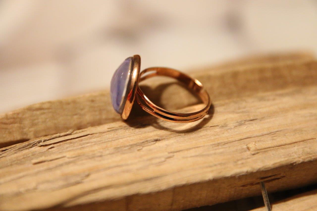 Ring roségold mit Fotomotiv Hibiskus lila