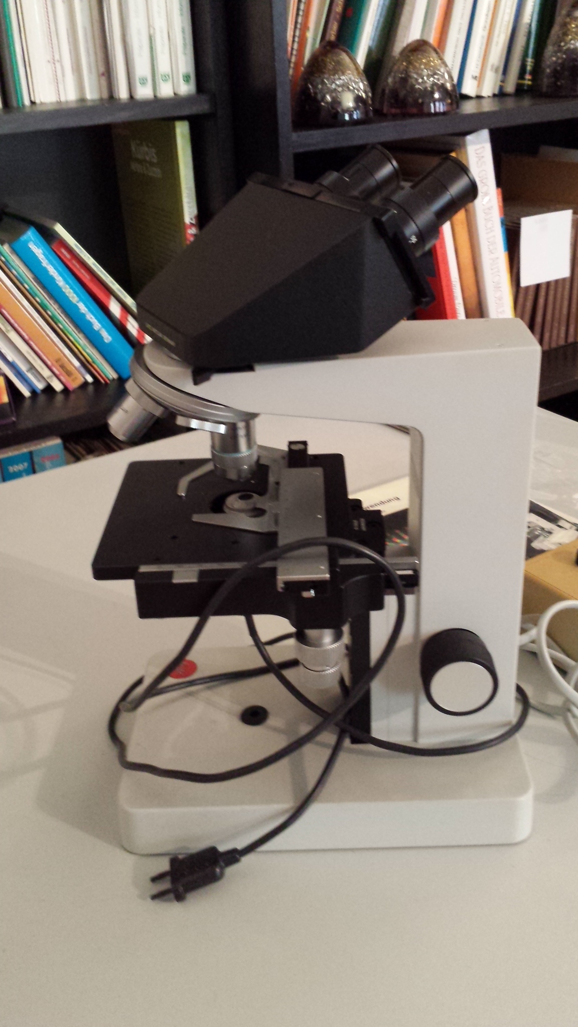 Mikroskop Leitz HM-LUX3