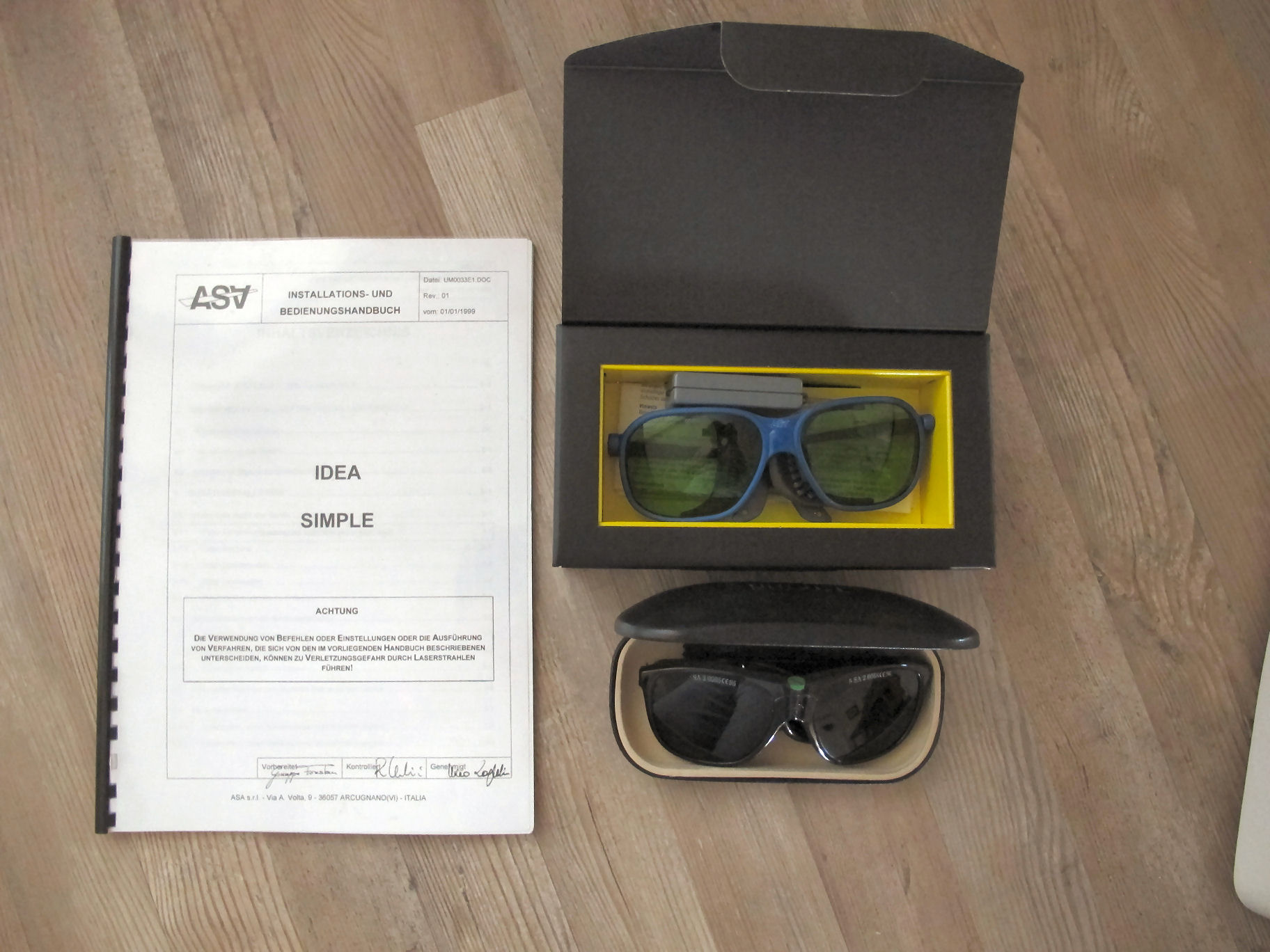 Laser Idea Lasergerät mit Hauch und Schutzbrillen, Bj.01