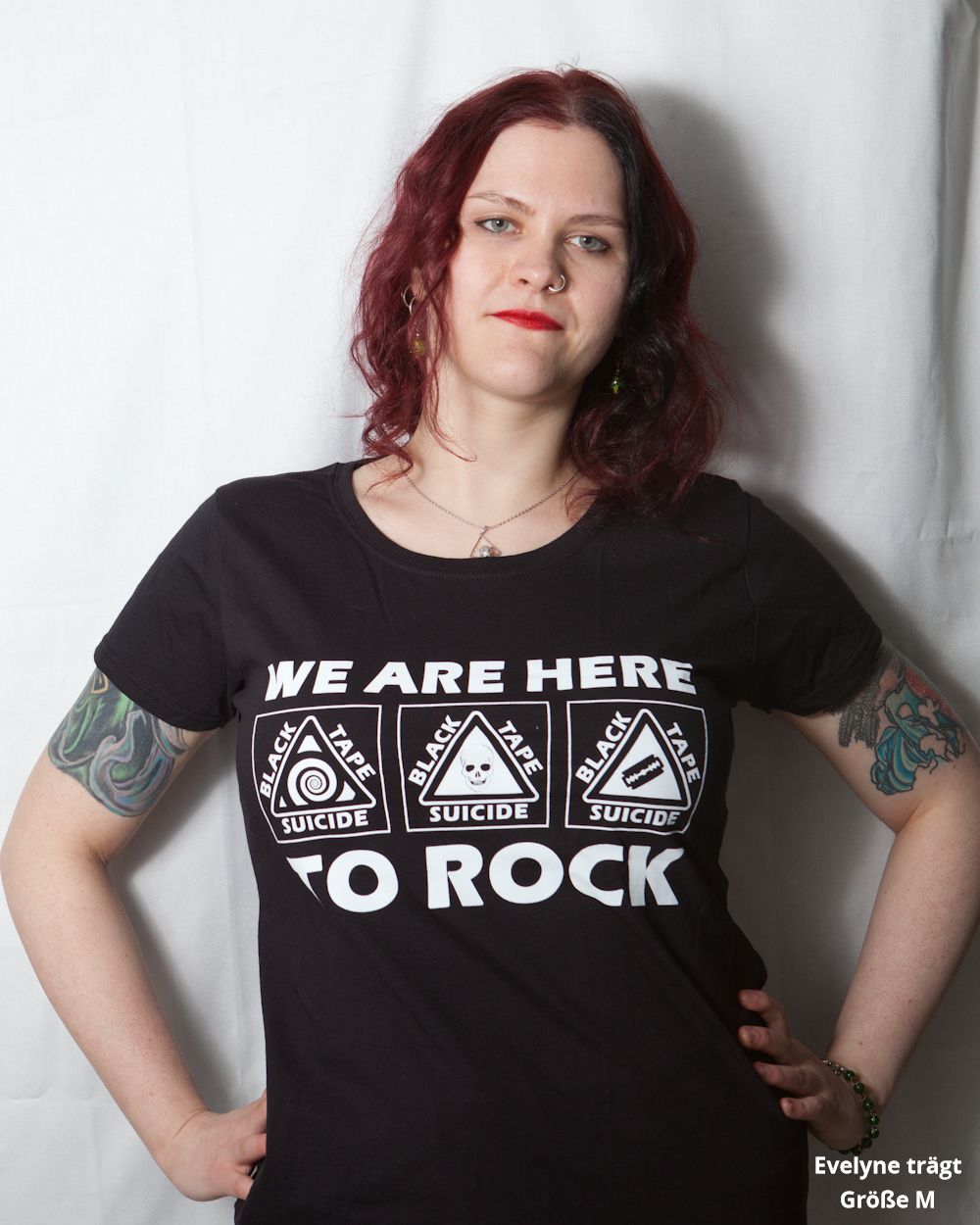 Shirt "Here To Rock"
