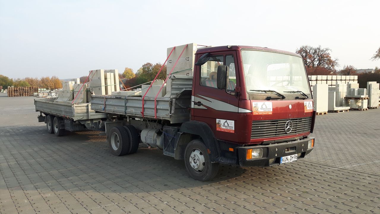 LKW für Materialtransporte