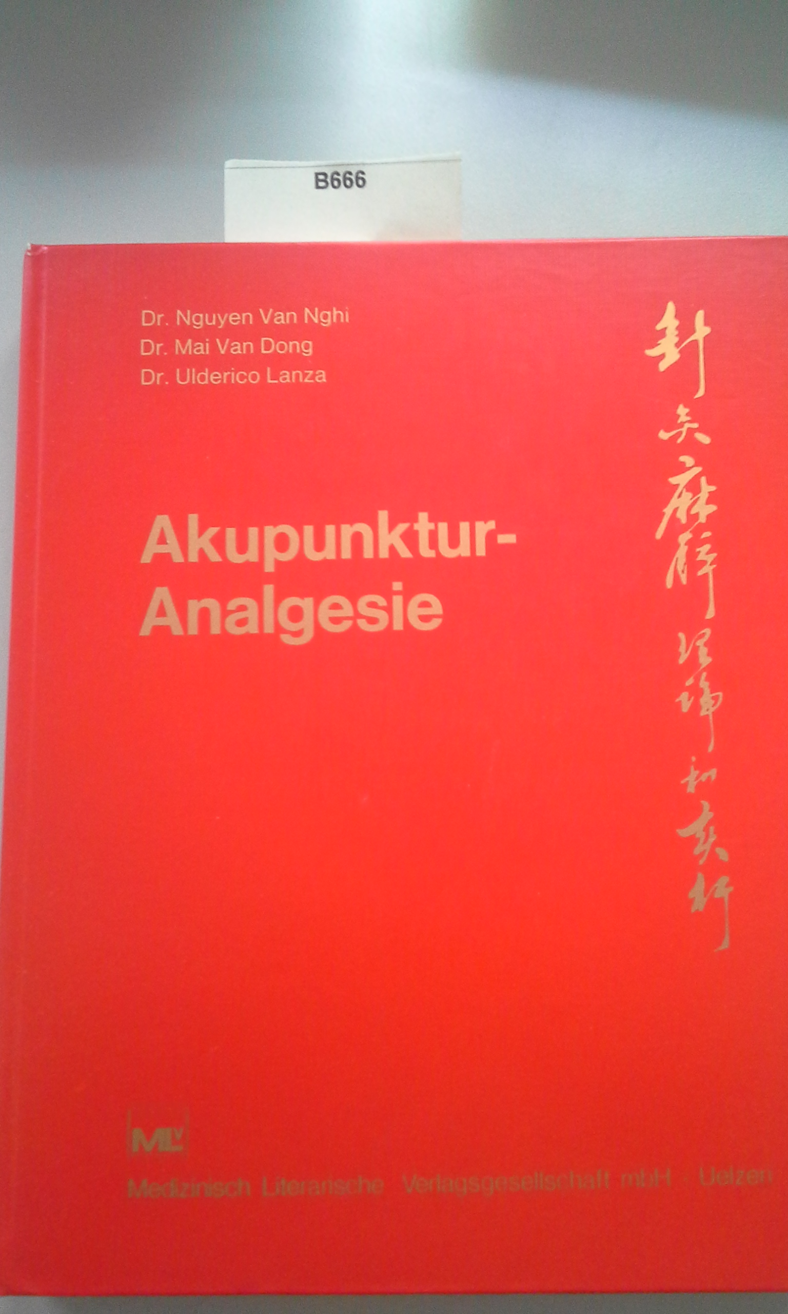 Buch: B666 Akupunktur-Analgesie